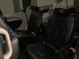 Used 2017 Chrysler Pacifica Touring-L image 6