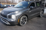 New 2025 Mitsubishi Outlander SE image 2