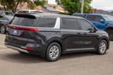 Used 2022 Kia Carnival LX image 5