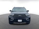 Used 2024 Ford Explorer XLT w/ Equipment Group 202A image 3