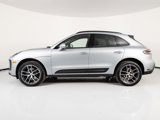 Certified 2025 Porsche Macan image 2