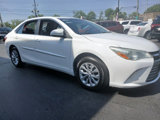 Used 2016 Toyota Camry LE image 4