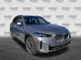 Used 2025 BMW X5 xDrive50e image 2