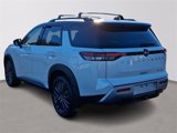 New 2025 Nissan Pathfinder SL w/ SL Premium Package image 3