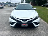 Used 2023 Toyota Camry SE image 2