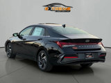 Used 2024 Hyundai Elantra SEL w/ Convenience Package image 5