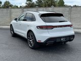 Used 2024 Porsche Macan image 3