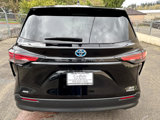Used 2021 Toyota Sienna XLE image 6