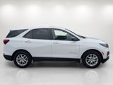 Used 2022 Chevrolet Equinox LS w/ LPO, Cargo Package image 4