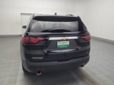 Used 2022 Chevrolet Traverse LT image 6