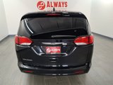 Used 2022 Chrysler Voyager LX image 5