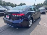 Used 2022 Toyota Corolla LE image 2
