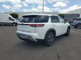 New 2025 Nissan Pathfinder Platinum image 4