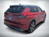 New 2025 Mitsubishi Outlander SEL image 3