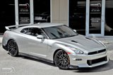 Used 2024 Nissan GT-R Premium w/ Floor Mat Package image 3