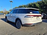 New 2025 Lincoln Aviator AWD image 4