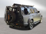 Used 2023 Land Rover Defender 130 SE image 4