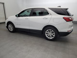 Used 2021 Chevrolet Equinox LT w/ Driver Convenience Package image 3