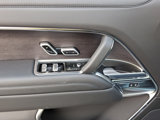 New 2025 Land Rover Range Rover SE image 4