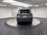 Used 2023 Nissan Rogue SV image 4