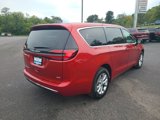 New 2026 Chrysler Pacifica Select image 5