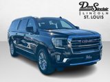 Used 2023 GMC Yukon XL SLT image 3