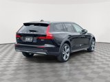 Certified 2023 Volvo V60 B5 Cross Country Plus image 3