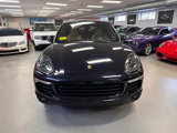 Used 2018 Porsche Cayenne S image 2