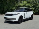 Used 2023 Land Rover Range Rover SE image 4