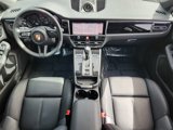 Certified 2024 Porsche Macan image 6