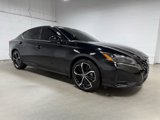 Used 2025 Nissan Altima 2.5 SR w/ SR Premium Package image 3