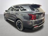 Used 2024 Kia Sorento S image 3