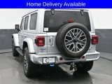 Used 2023 Jeep Wrangler Unlimited Sahara image 4