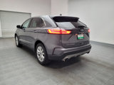 Used 2021 Ford Edge Titanium image 5