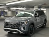 New 2026 Volkswagen Atlas Peak Edition image 3