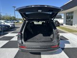 Used 2025 Jeep Grand Cherokee Limited w/ Black Appearance Package image 5