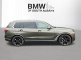 Used 2025 BMW X7 xDrive40i image 3