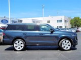 New 2025 Lincoln Navigator Reserve image 4