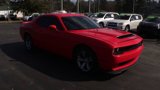 Used 2019 Dodge Challenger SXT image 2