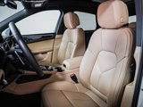 Certified 2025 Porsche Macan image 5