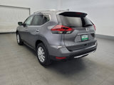 Used 2018 Nissan Rogue SV image 5