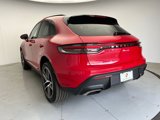 Used 2025 Porsche Macan image 3