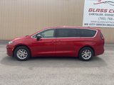 New 2025 Chrysler Pacifica Select image 5