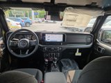New 2025 Jeep Gladiator Rubicon image 2