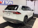 Used 2025 Toyota Grand Highlander AWD image 3