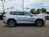 New 2025 Volkswagen Atlas SEL Premium R-Line image 2