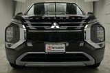 New 2025 Mitsubishi Outlander SE image 3