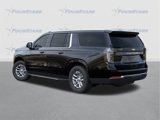 New 2025 Chevrolet Suburban LT image 3