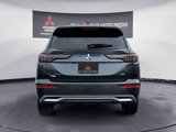 New 2025 Mitsubishi Outlander SE image 4