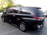 Used 2022 Toyota Sienna XLE image 5